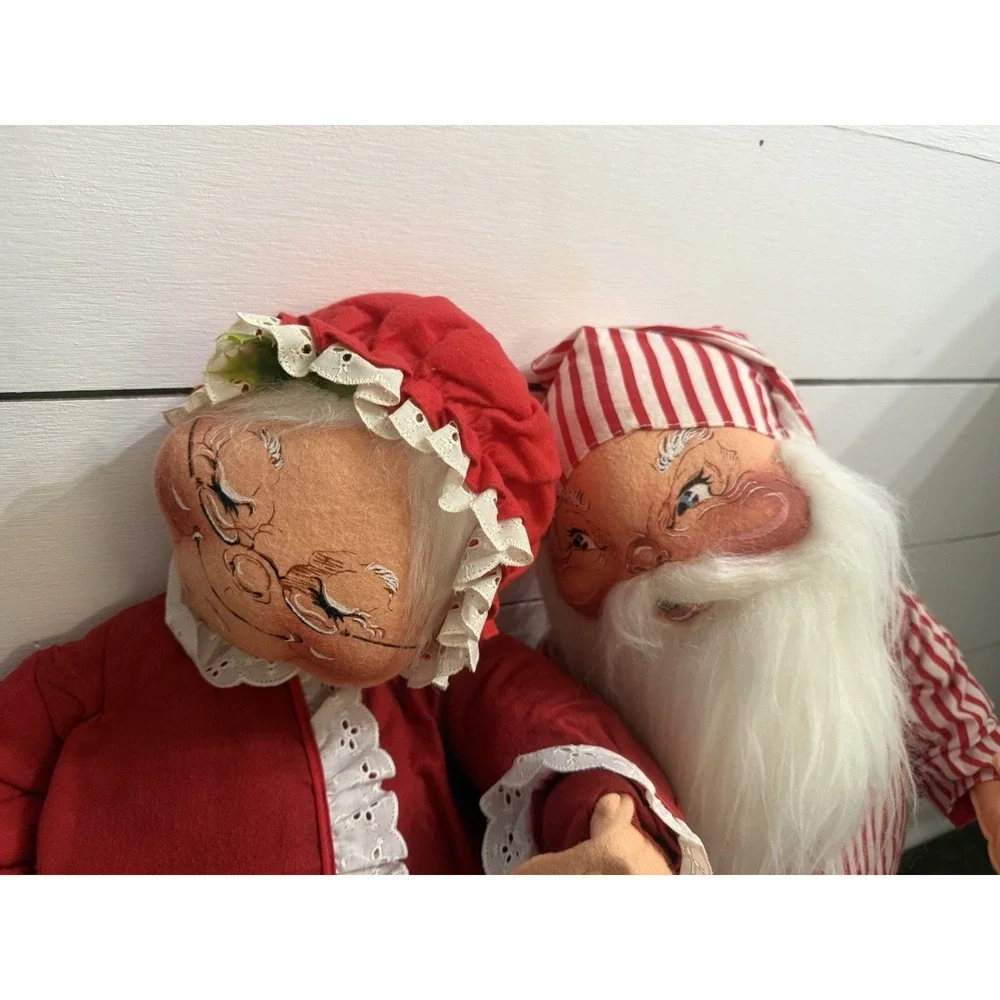 Vintage 1990s Annalee Dolls Tuckered‎ Santa Mrs. Claus Christmas 30
